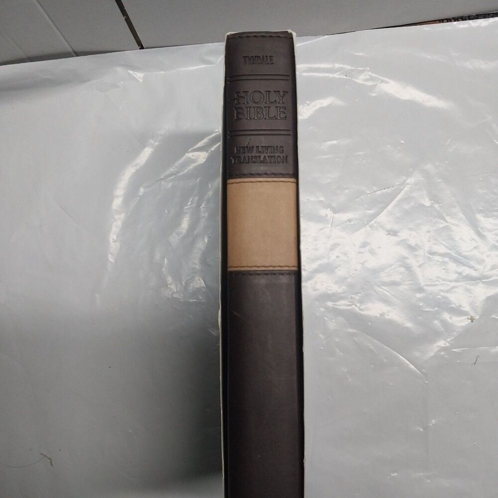 Premium Gift Bible by New Living Translation (2007, Imitation Leather) - Picture 3 of 3